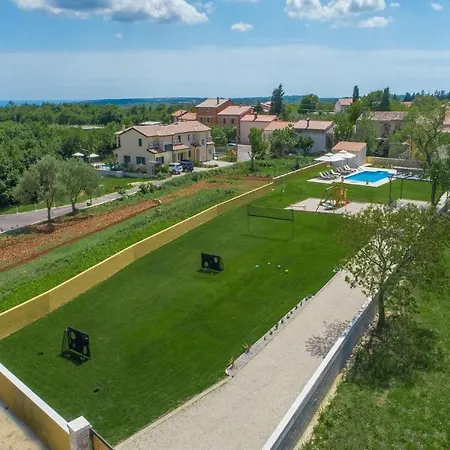 Any Holiday home Pula